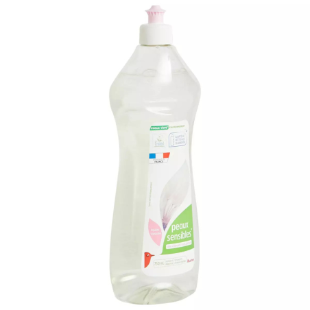 LIQUIDE VAISSELLE PEAUX SENSIBLES 750ML. Profitez d'un service de livraison express à Dakar avec Dakar Express. Votre colis est en bonnes mains avec nous !